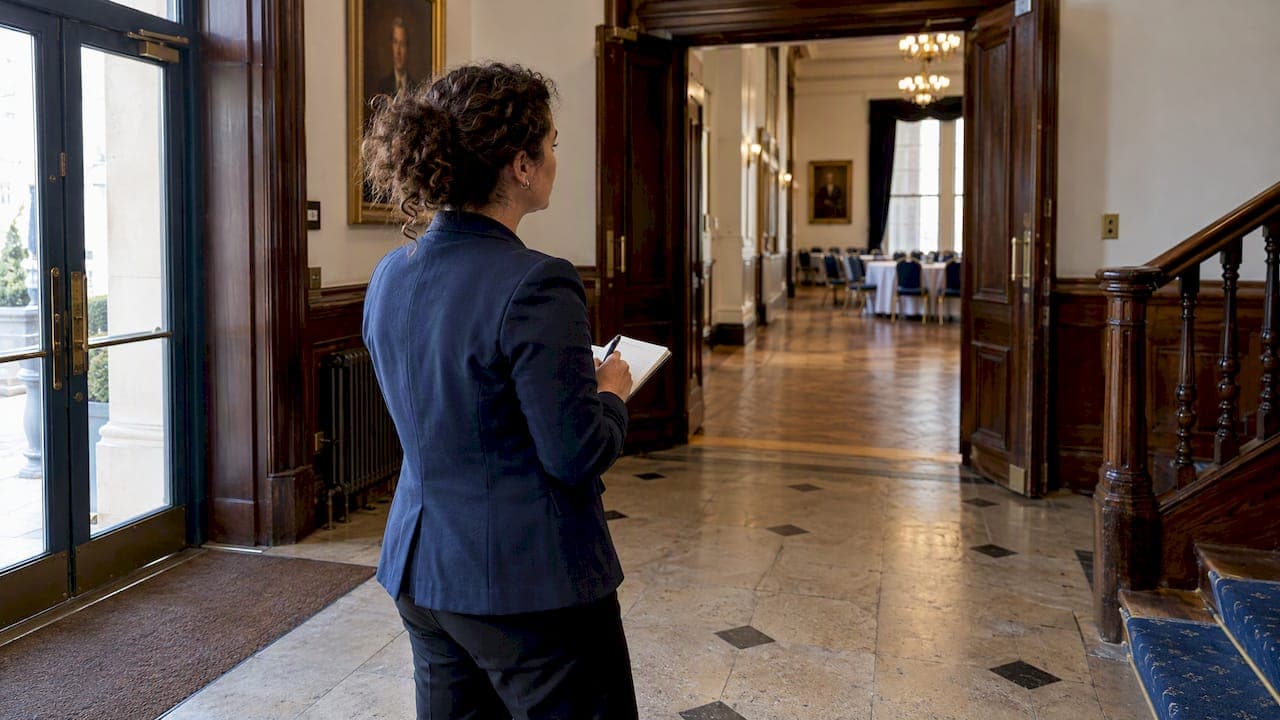 Venue Walkthrough Checklist for Planners: From Site Notes to BEO
